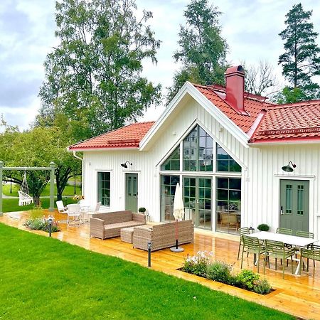 Bastuviken Bed And Breakfast Уппсала Екстер'єр фото