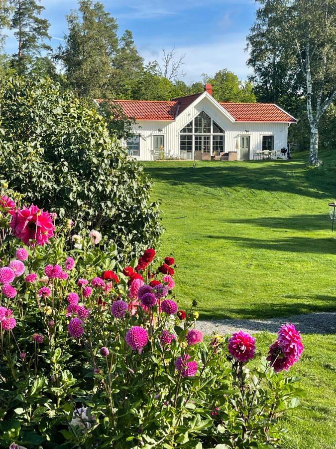 Bastuviken Bed And Breakfast Уппсала Екстер'єр фото